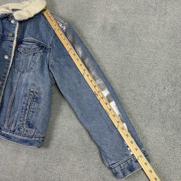 Levis Trucker Jacket Womens Large Blue Silver Sherpa Lined Denim Classic READ - Picture 10 of 10